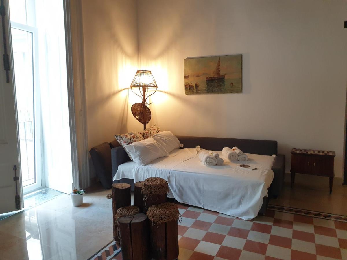 "Infrascata" Cento Metri Dal Mann Apartment Naples Exterior photo
